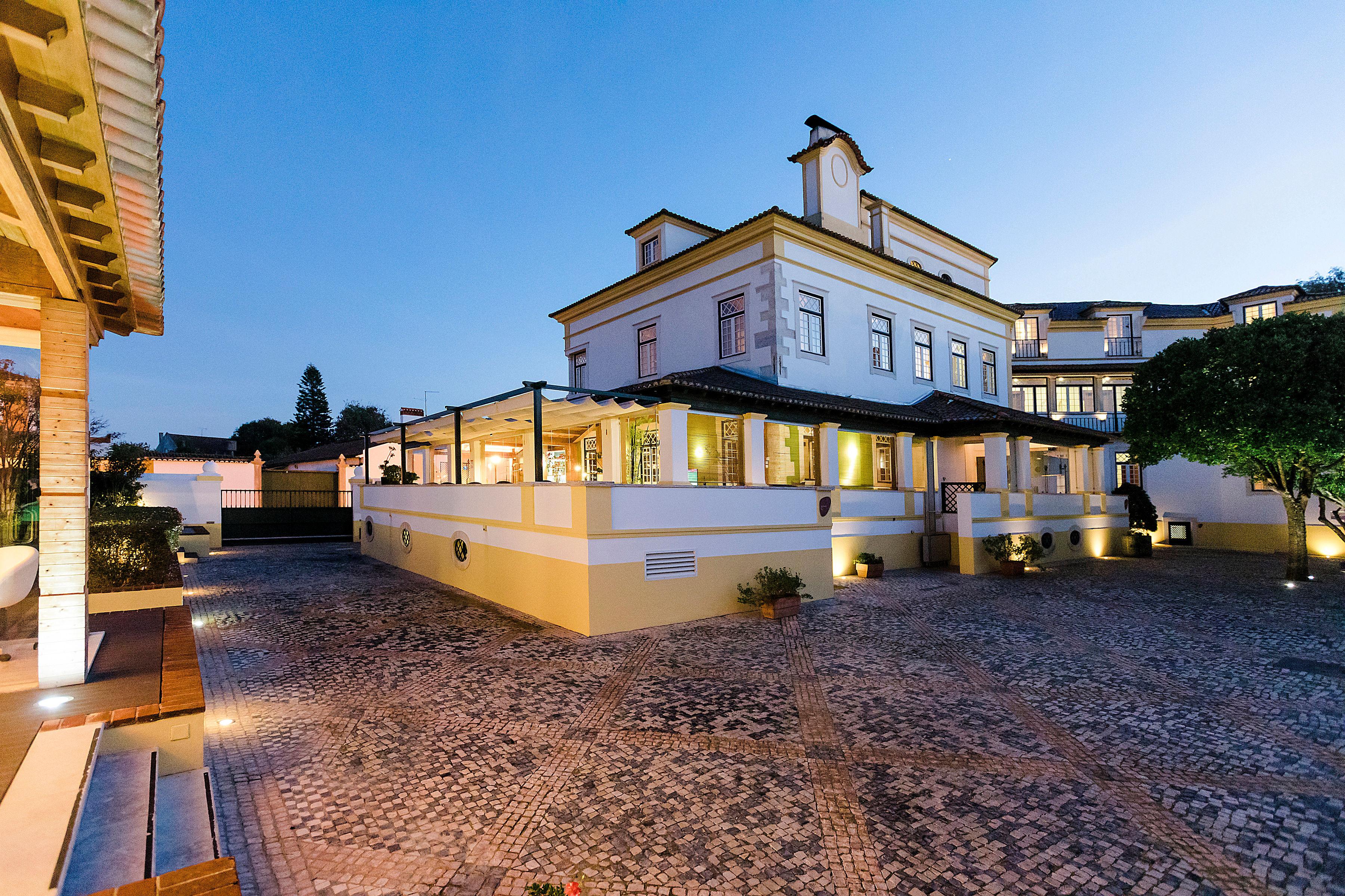 Hotel Lusitano Golegã المظهر الخارجي الصورة